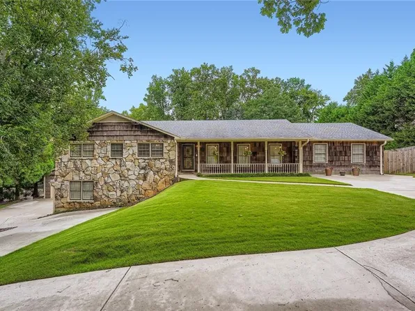 3290 Sewell Mill Rd, Marietta, GA 30062