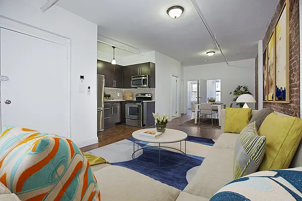 Rented by Platinum Properties | media 17