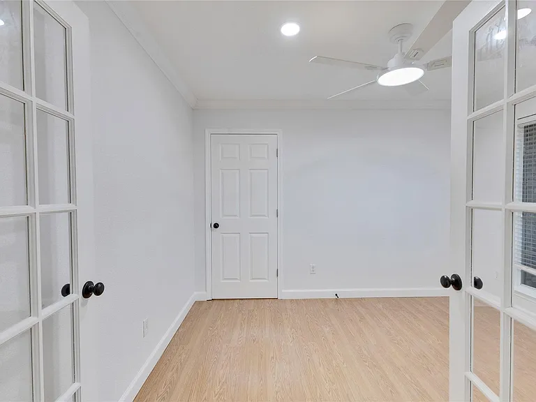 2607 Claudia Dr — Photo 4