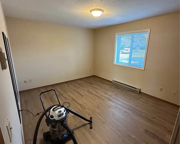 2204 Hanley Rd #3 — Photo 10