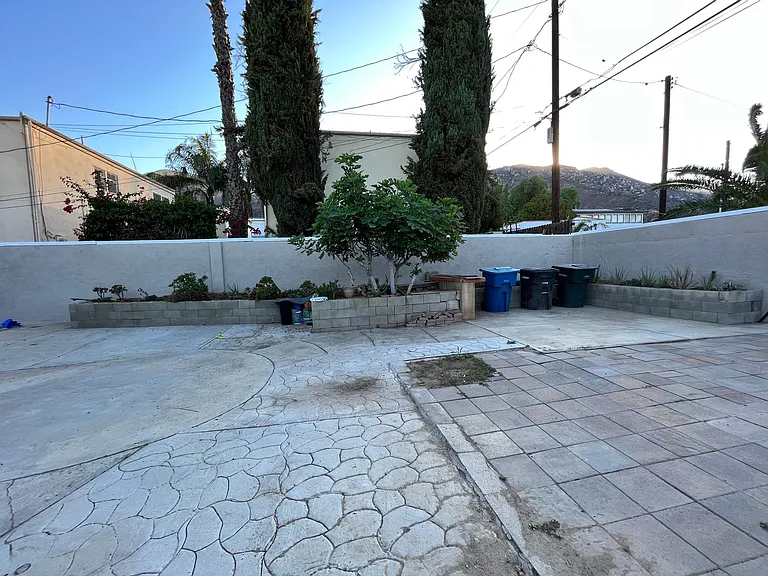 Jamieson St — Photo 41