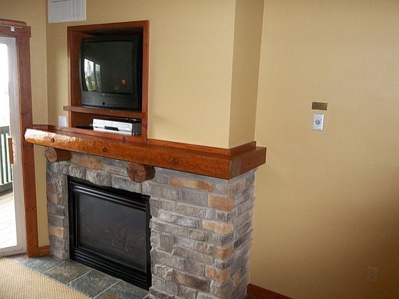 4th image of 117 Highland House #26209