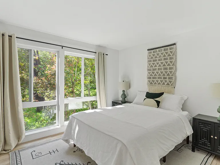 355 Ridgeview Dr — Photo 32