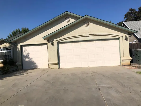 1000 Harbor Ct, Madera, CA 93637