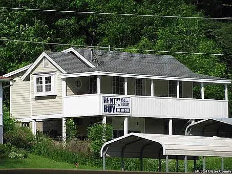 2 bed, 647 sqft, $1,700 — Photo 1