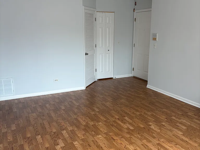 227 Brett Cir #D — Photo 12