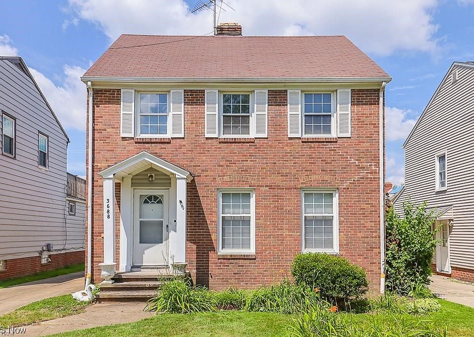3688 Rolliston Rd, Shaker Heights, OH 44120 Zillow