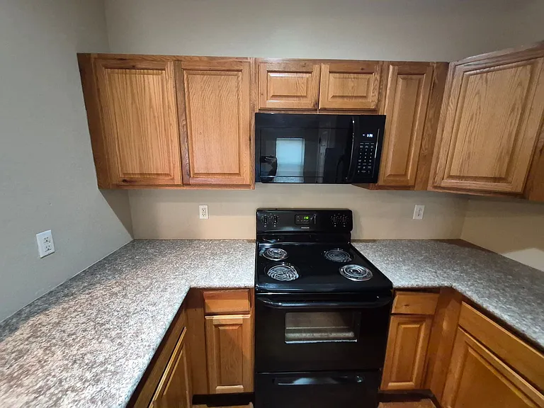6310 Attucks Ln — Photo 7