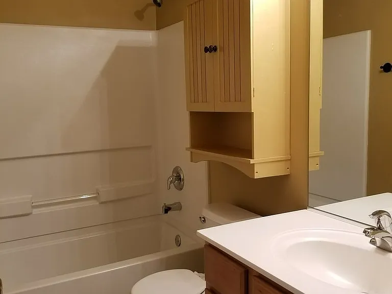 2444 Emily Ln #2444 — Photo 14