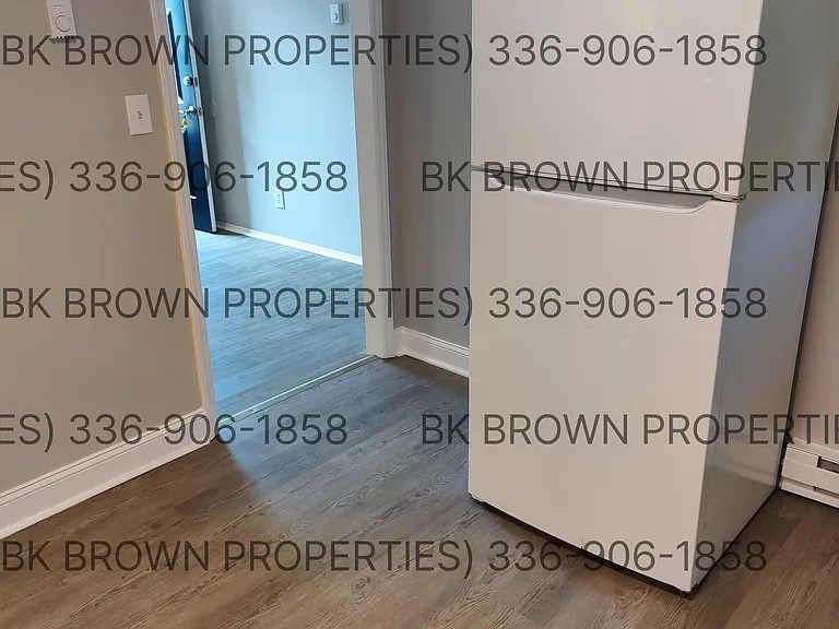 517 W Ward Ave #A — Photo 6