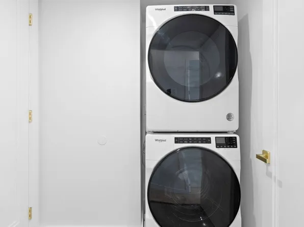 322 3rd Street image 15 of 20