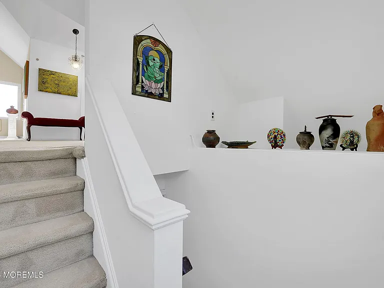 75 Portland Rd — Photo 17