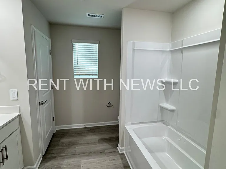 649 White Birch Ln — Photo 30