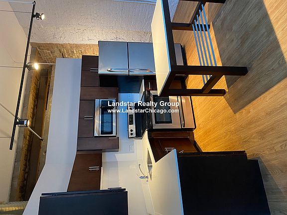 2nd image of 125 E 21st St APT 418