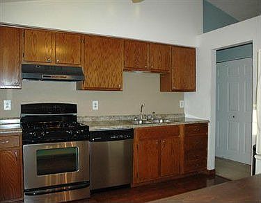 5th image of 4710 Valleyfield Dr