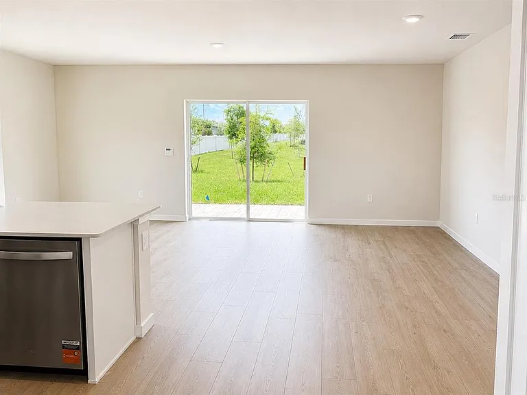8201 Everly Preserve Dr — Photo 3
