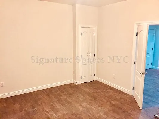 Rented by Signature Spaces NYC Corp | media 18