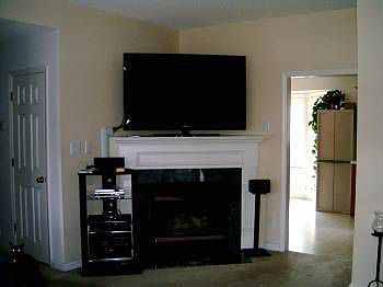 2nd image of 103 Onyx Ln