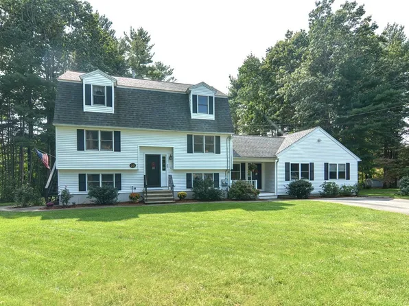 20 McLaren Rd, Tewksbury, MA 01876