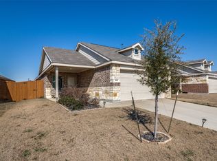 1610 Rosy Finch Dr, Forney, TX