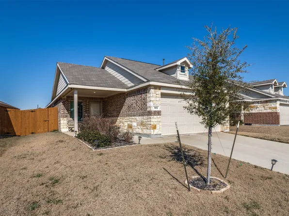 1610 Rosy Finch Dr, Forney, TX 75126