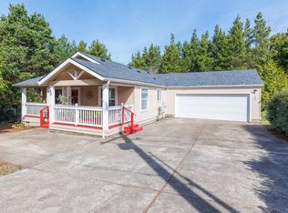 160 SW Range Dr, Waldport, OR 97394