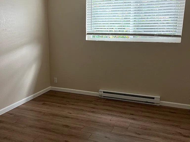 1251 C St #204 — Photo 6
