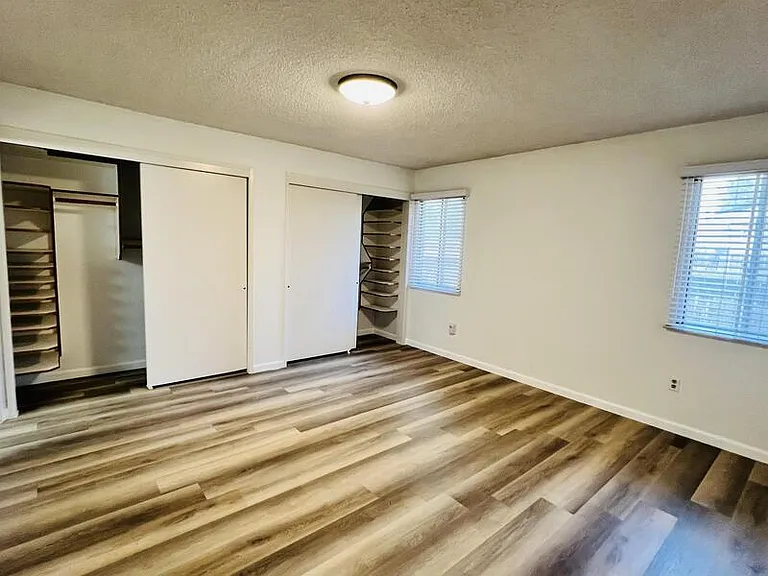 6212 Friant Dr — Photo 9