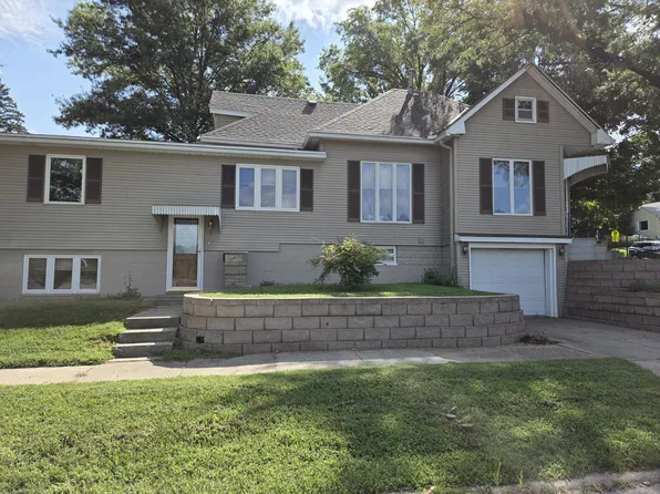 701 E Oak St, Red Oak, IA 51566
