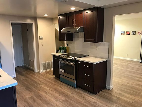 5th image of 1049 Wood Duck Ave