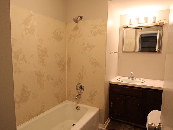 5th image of 603 Kenny Ln