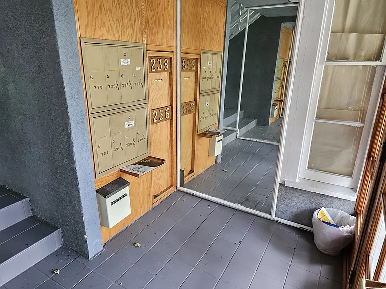 236 S Rexford Dr #1/4 — Photo 10