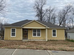 3832 Lake Park Cv, Memphis, TN 38127