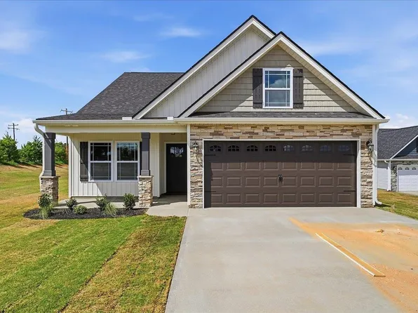 101 Crooked Tree Dr, Gaffney, SC 29341