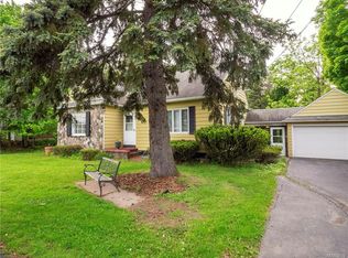 504 Union Rd, West Seneca, NY 14224