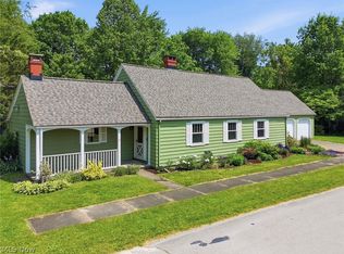 614 Whitney Rd, Conneaut, OH 44030
