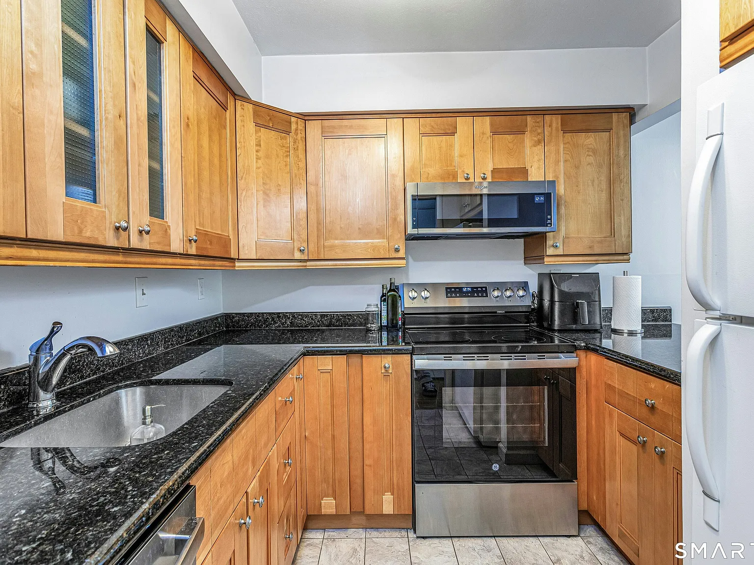 2 bed, 1.5 bath, 1260 sqft, $3,100 — Photo 4