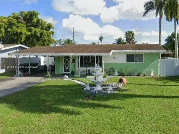 2831 Arcadia Dr, Miramar, FL 33023