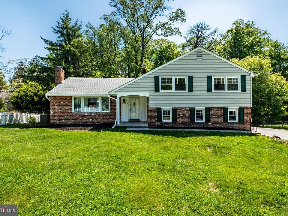 1st image of 1390 Paxon Pl
