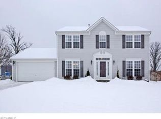 38591 Misty Meadow Trl, North Ridgeville, OH 44039