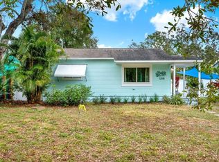 1208 55th St S, Gulfport, FL 33707