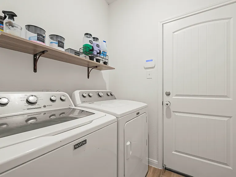 9802 Tarabon Dr — Photo 17