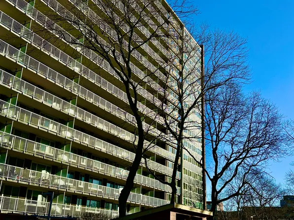 100 York Street #12-B, New Haven, CT 06511