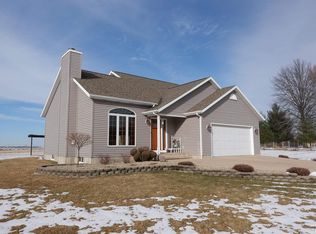 681 Fleisher Rd, Galesburg, IL 61401