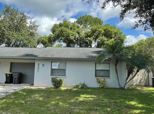 6301 Highland Gardens Ct, Lakeland, FL 33813