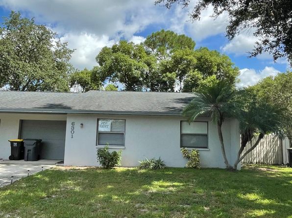 6301 Highland Gardens Ct