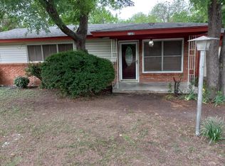 2125 Kingsdale Dr, Fort Worth, TX 76119