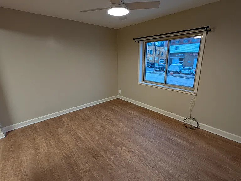 18 N Main St #9 — Photo 3