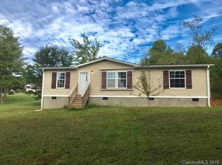 2403 Pace Rd, Hendersonville, NC 28792