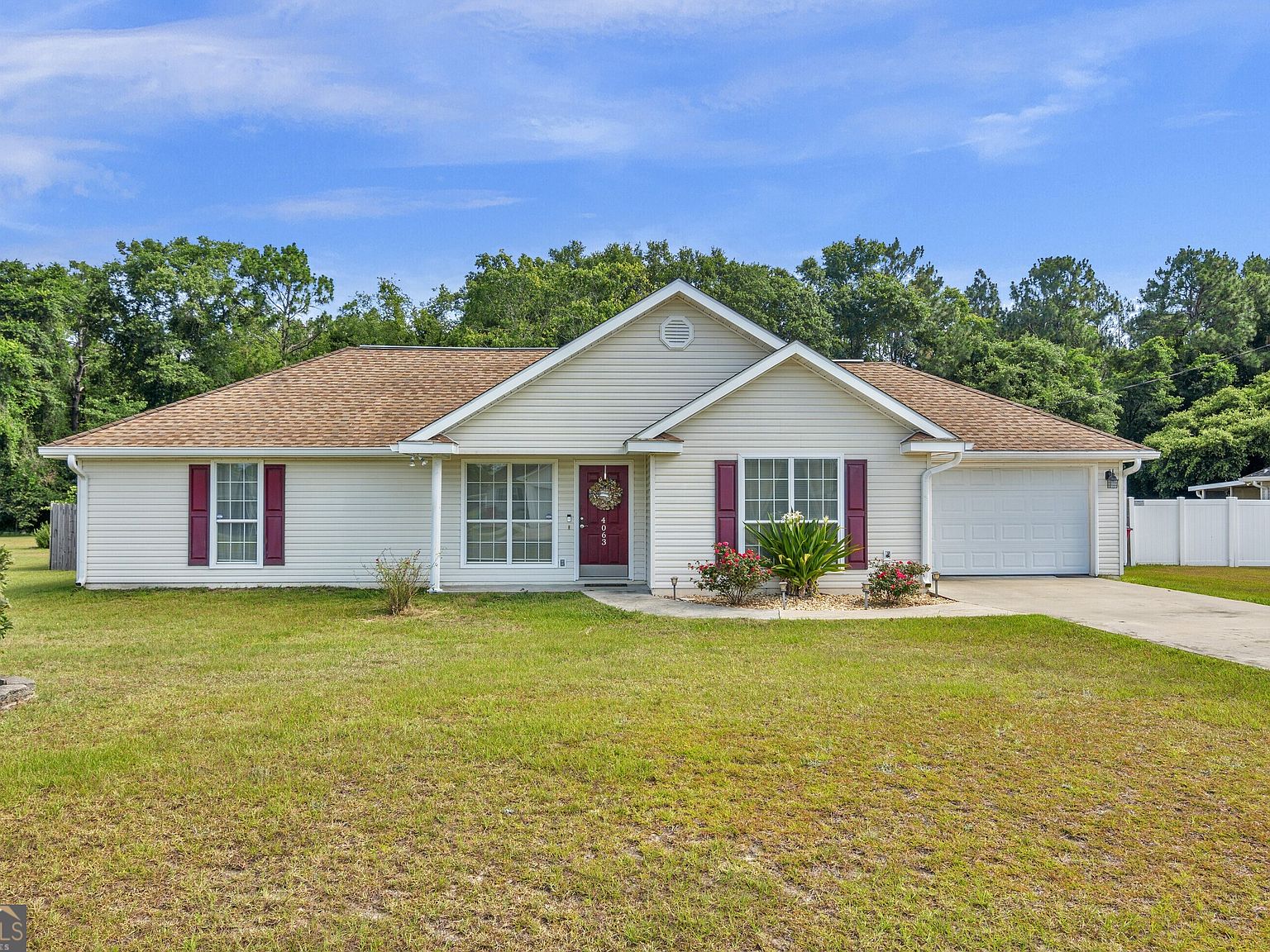 4063 Meadow Cir, Blackshear, GA 31516 | Zillow